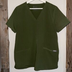 Women’s Fig’s moss Scrub Top